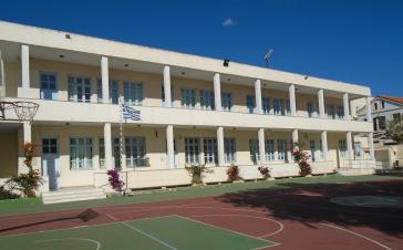 Αναβαθμίζονται πέντε σχολικές μονάδες