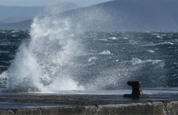 Λιμεναρχείο Σύρου: Έκτακτα μέτρα λόγω θυελλωδών ανέμων