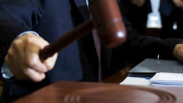 Ένοχος 58χρονος καθηγητής που ασέλγησε σε 16χρονη μαθήτρια, με ποινή κάθειρξης εννέα ετών