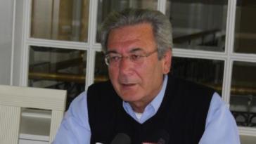 Δ. Μπάιλας: "Η λογική του Χότζα"