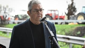 Δ. Κουτσούμπας στα Μάλγαρα: Το ΚΚΕ συμπαραστέκεται στον δίκαιο αγώνα των αγροτών