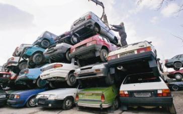 Ξεκινάει η υποχρεωτική απόσυρση αυτοκινήτων