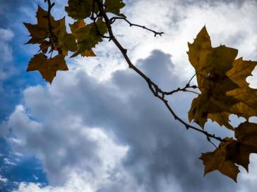 Καιρός: Επιστρέφουν βροχές και καταιγίδες